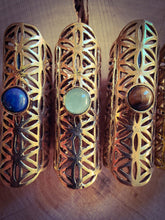 Load image into Gallery viewer, Flower of life crystal cuff