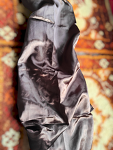 Load image into Gallery viewer, Long satin bonnet