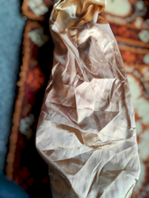 Load image into Gallery viewer, Long satin bonnet