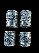 Load image into Gallery viewer, Chunky Celtic bead
