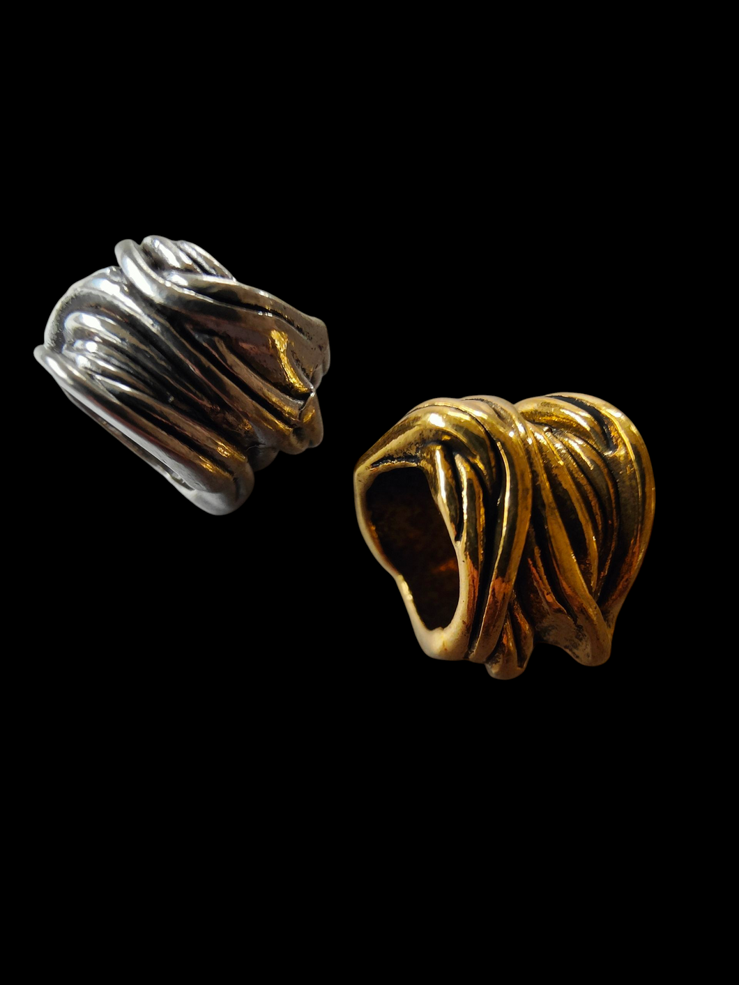 Random twist beads