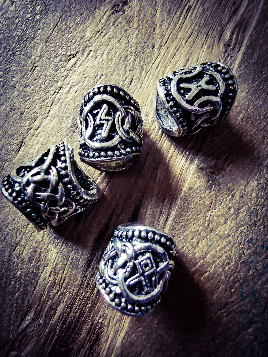 rune beads – Twisted Roots by Leaf